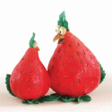Home Grown Strawberry Hens Figurine 4008117