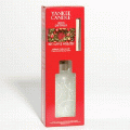 Red Apple Wreath Yankee Candle Reed Diffuser - NEW!